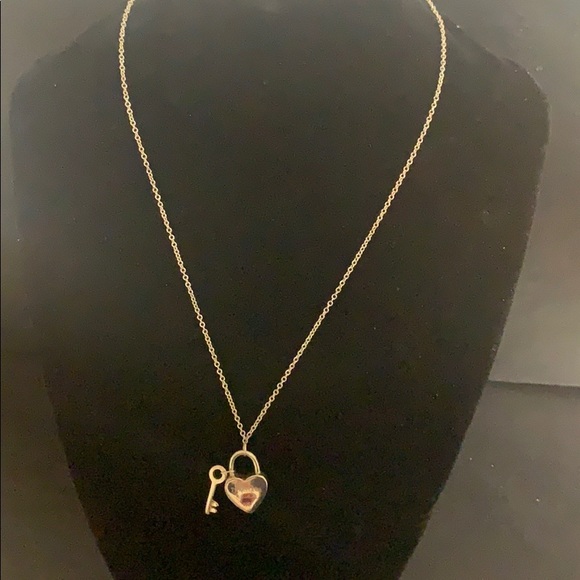 Tiffany Elsa Peretti heart lock and key necklace - Picture 3 of 4